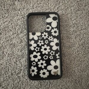 13 PRO wildflower case